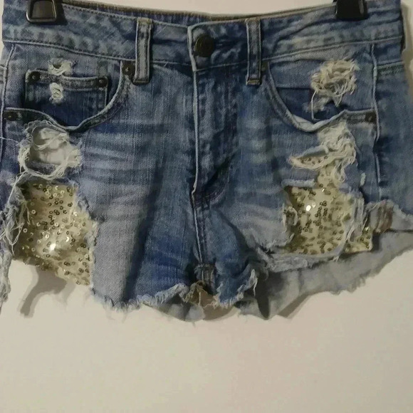 AEO Hi-Rise Festival shorts Size 2 - Picture 5 of 6